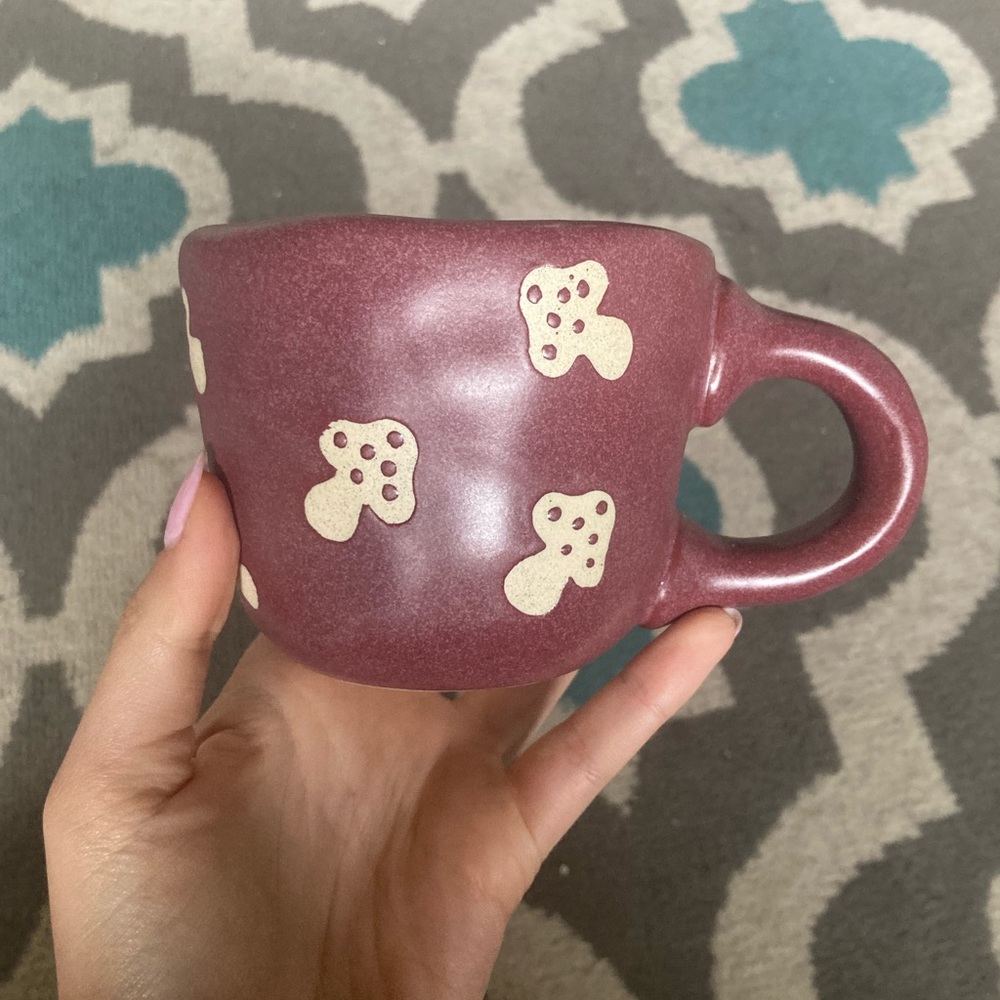 UO Peekaboo Ceramic Frog Mug